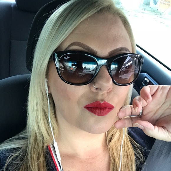 Meet your Posher, Meghann - Picture 1 of 1